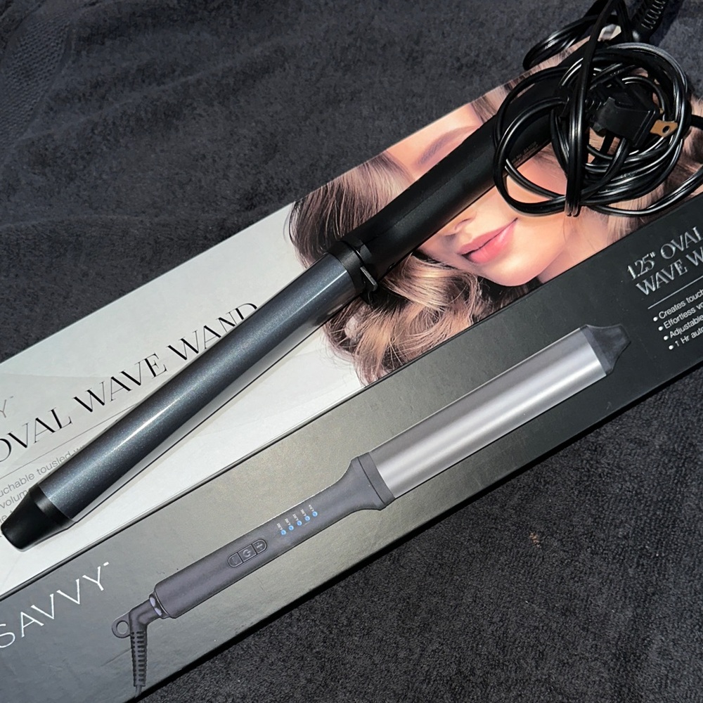 Savvy Oval Wave Wand in Black and Silver - Picture 3 of 5